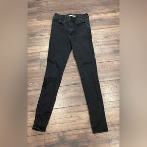 Levi’s Mile High Super Skinny